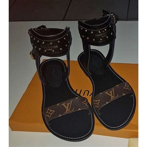 replica louis vuitton ladies shoes